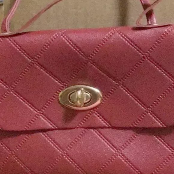 Little girl’s purse, handstrap, plus shoulder strap - Picture 4 of 7